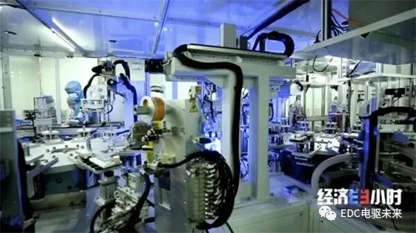 新型納米硅鋰電池問世！整車?yán)m(xù)航里程翻倍 公交車8分鐘充電超60%的圖8