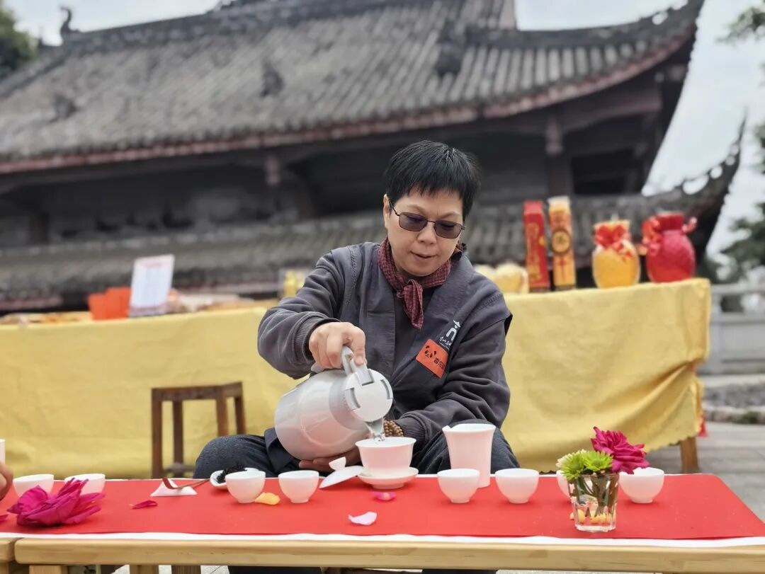 香花组　慈乐同学