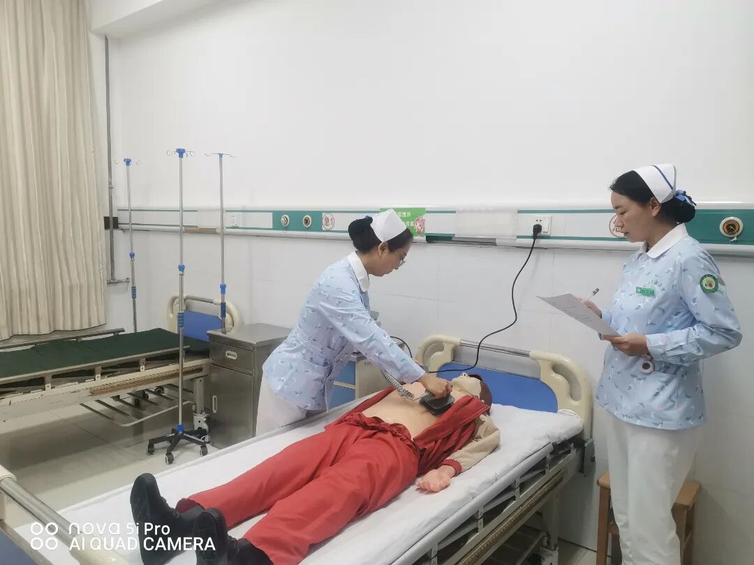 床旁心电图怎么做优护理丨陇县中医医院急诊科精心组织电除颤和床旁心电图操作培训_https://www.jmylbn.com_新闻资讯_第9张