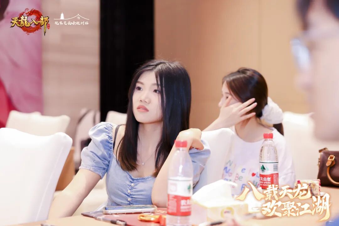 现场直击丨以侠之名赴八年之约！天龙八周年线下见面会暖心收官