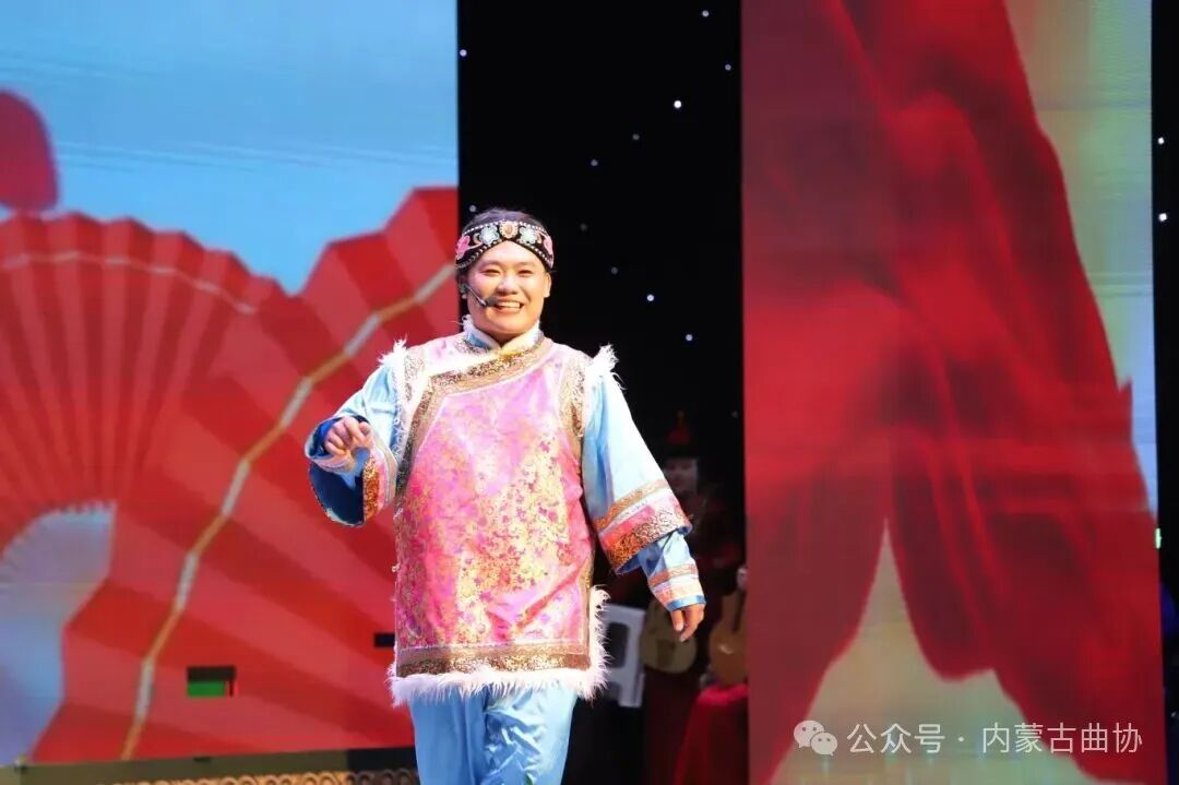 基层艺讯 | 达茂旗曲艺家协会首届曲艺展演精彩上演 第1张