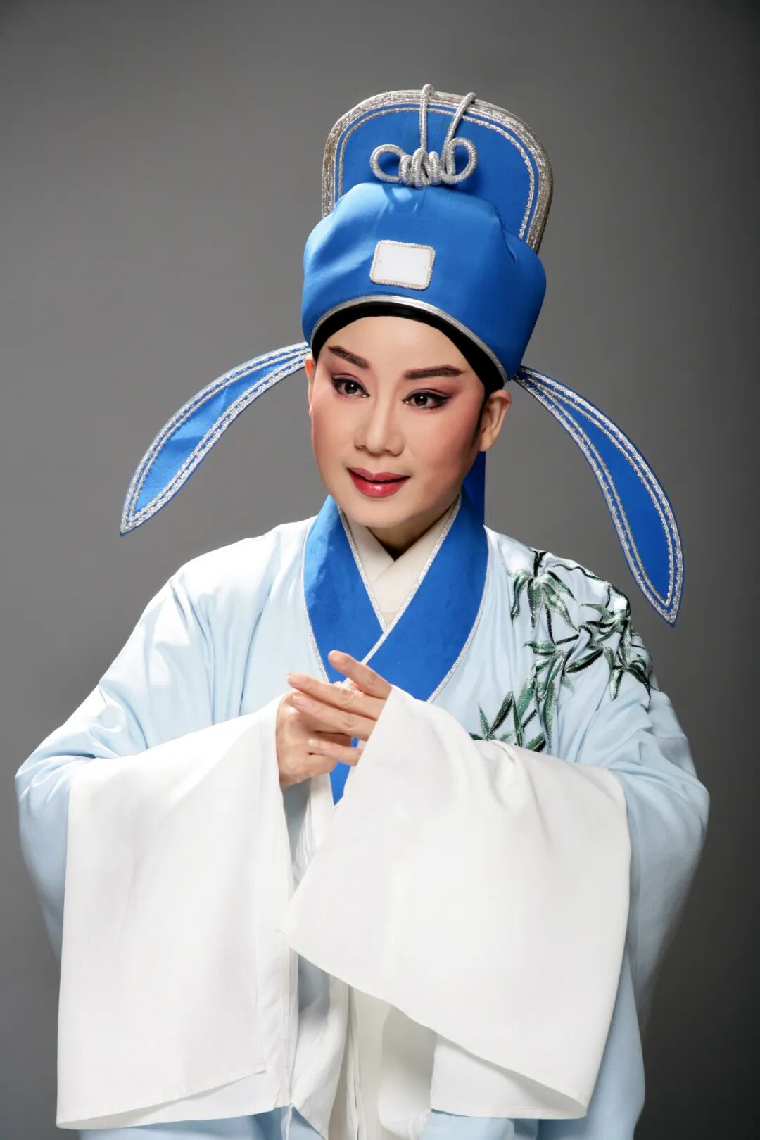 【青年·戏谈】直播第三十一期预告 对话钱惠丽:人物塑造有心得_越剧