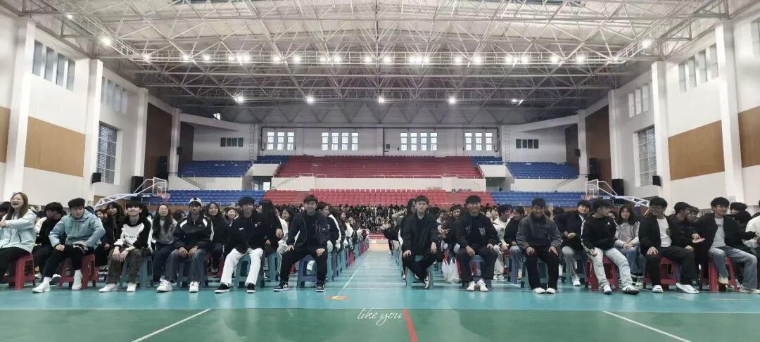  学院开展“每朵绽放·牵手成长”心理健康教育讲座(图3)