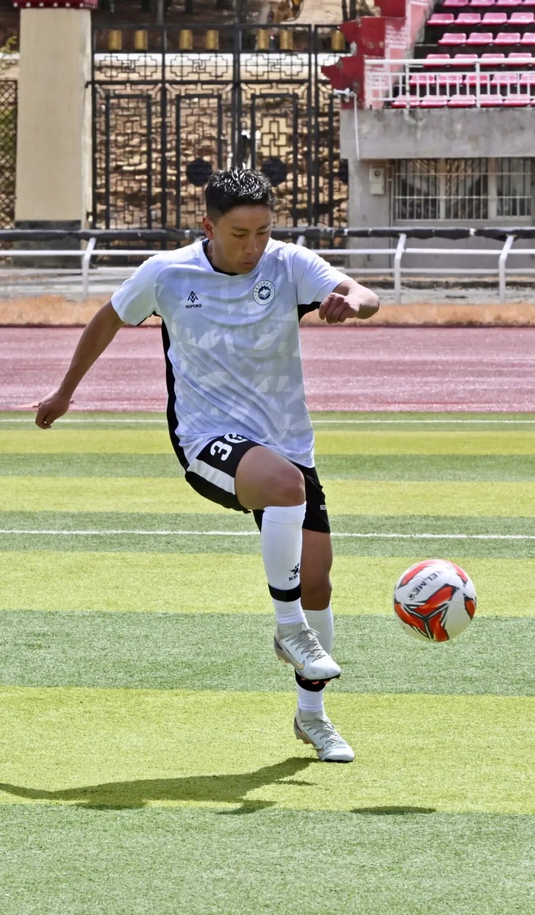 香职动态 | 学院足球队出征高原杯(图4)