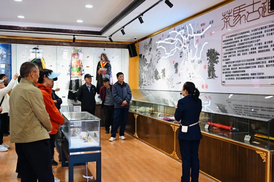 ������80�������ϸɸ�����logo�ٷ���վ���߹ۿ���Ѳιۿ���(ͼ4)