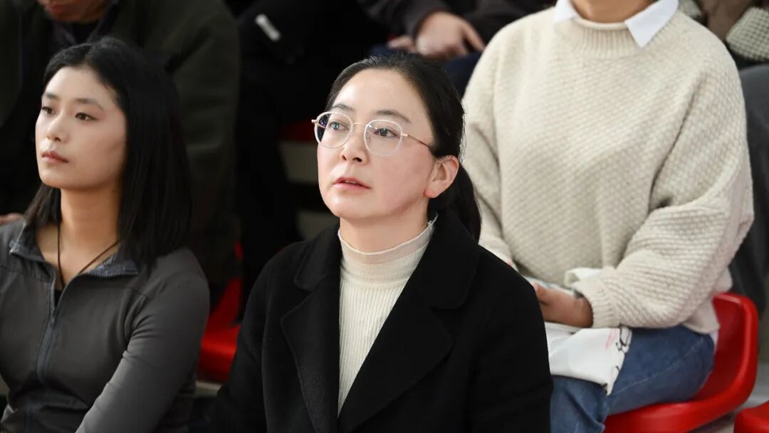 �����й�������ս�������練����˹ս��ʤ��80��������ԺУʦ�����������ҷ���(ͼ17)