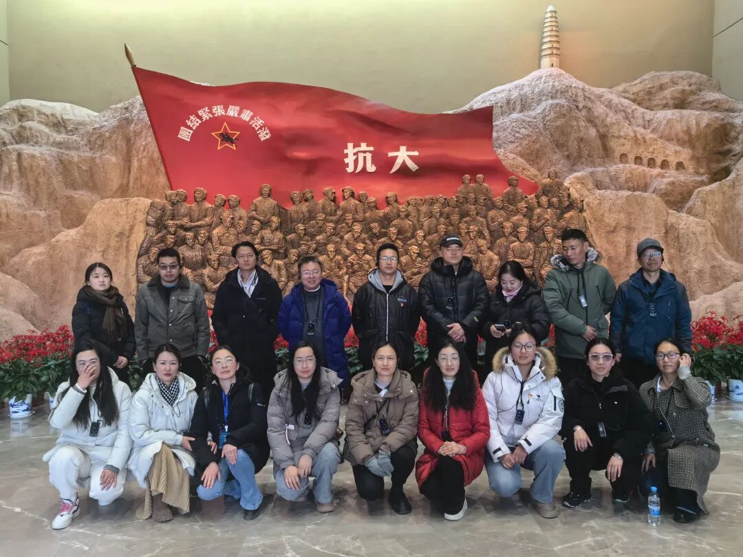 职新闻|思政领航展师风 匠心筑梦促职教—学校组织开展思政 “双师型” 教师队伍综合能力素质提升培训(图5) 职新闻|思政领航展师风 匠心筑梦促职教—学校组织开展思政 “双师型” 教师队伍综合能力素质提升培训(图5)