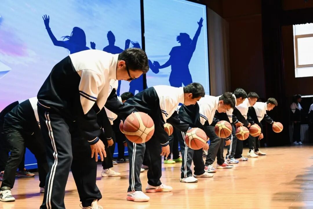 香职动态 | “匠心筑梦，青春起航”——师范教育部举行2025届毕业仪式(图15)