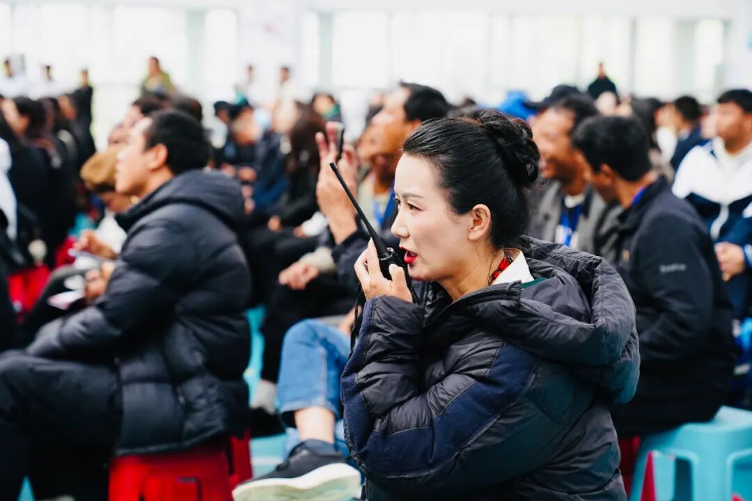 ��ְ��̬ | ����logo�ٷ���վ���߹ۿ���� �����������е�רҵѧУУ԰�Ļ�������Ļ�������¾�ÿһλĻ��Ӣ�� ?(ͼ2)