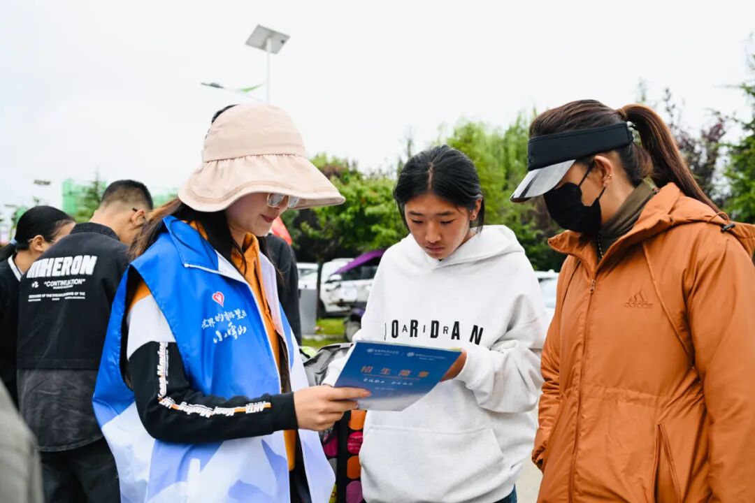 ѧԺУ��ְרҵ������ѧ(ͼ5)