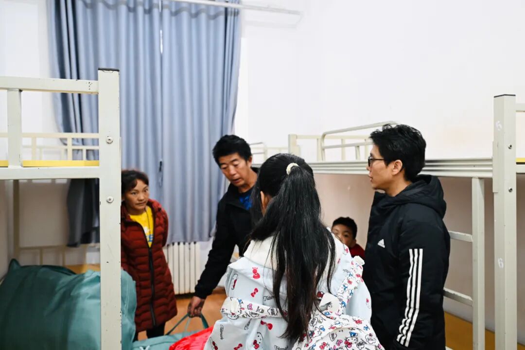 ѧԺУ��ְרҵ������ѧ(ͼ10)