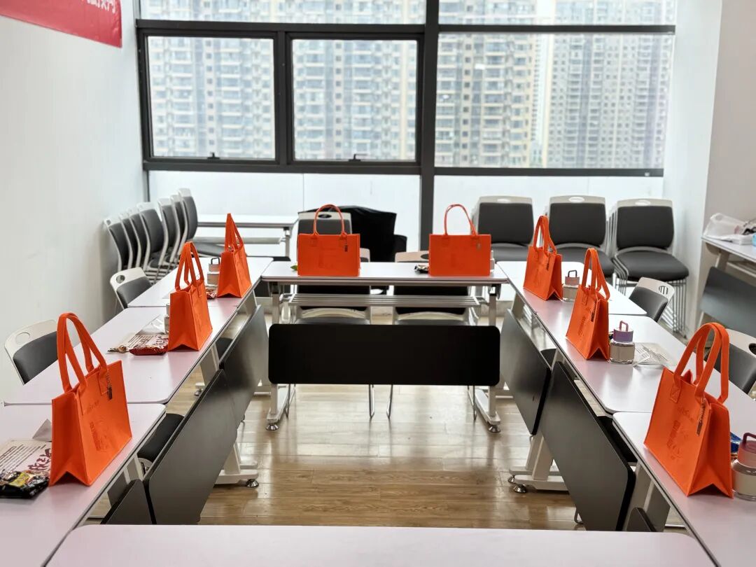 贵港191是什么医院含实名编制！部分免笔直面！广西教育、医疗卫生系统热招5306＋人！_https://www.jmylbn.com_新闻资讯_第9张