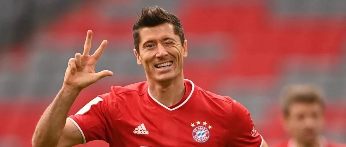 【热点】奉旨早退！莱万乐享新待遇