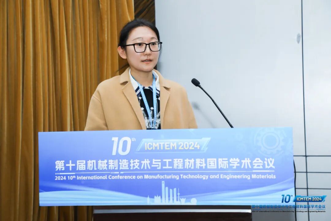 翟梓会 博士.jpg