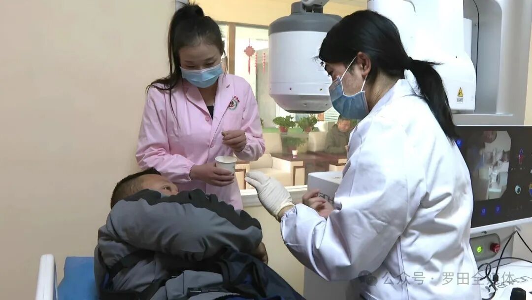 罗田亚鑫医院：Ai胶囊助力无痛胃检 填补县域技术空白