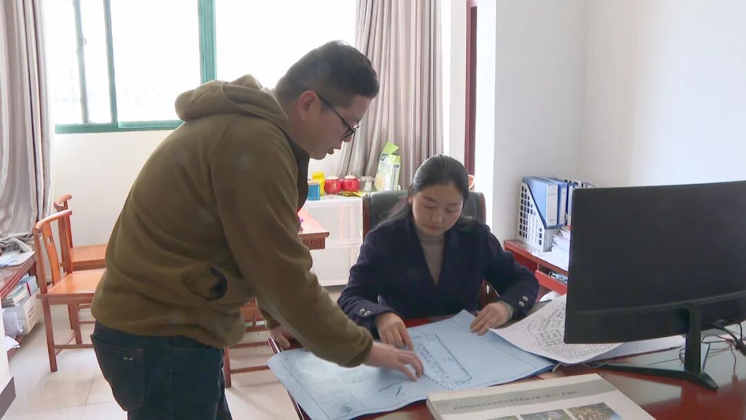 爱心妈妈余胜媛：用爱照亮孩子成长之路