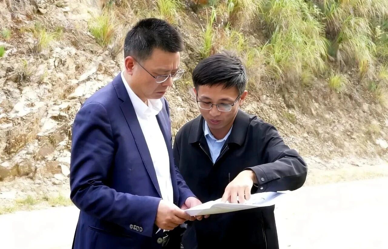  周黎到白庙河镇调研农业农村重点工作 