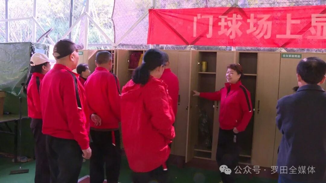 全友家居开展重阳节暖心活动