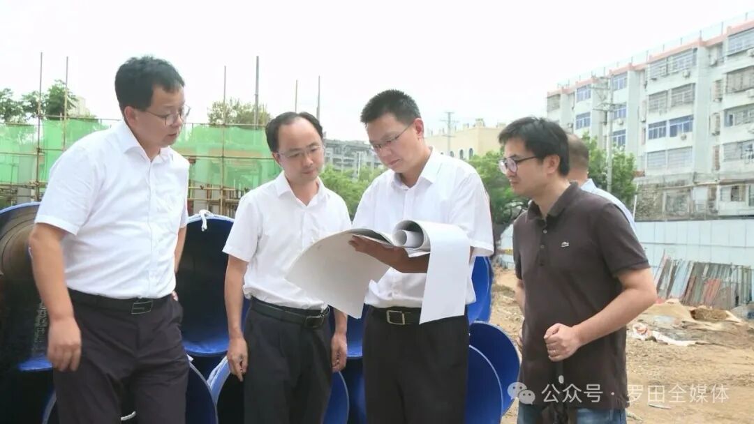 周黎调研督办城区重点项目推进工作