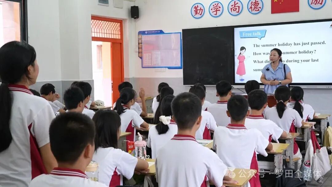 弘扬三大精神 展示榜样风采
