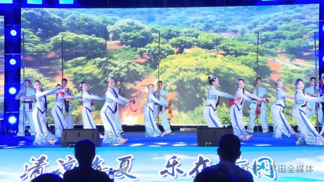 2025黄冈市文旅避暑消费季暨罗田大别山(薄刀峰)第十二届避暑季正式启动