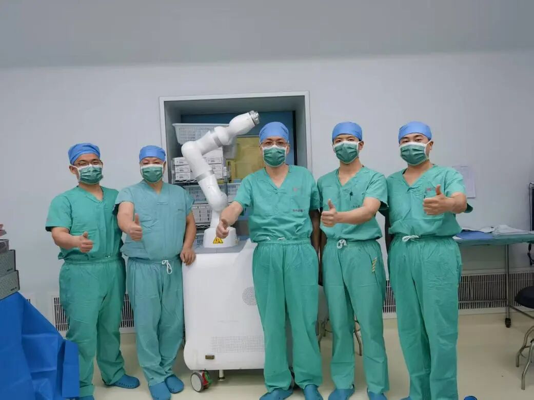 为什么骨科用摆锯首例！全自动摆锯智能巡航截骨机器人辅助膝关节单髁置换手术_https://www.jmylbn.com_新闻资讯_第2张