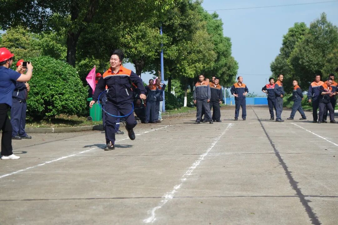 腾鸿公司举行2024年“庆五一、迎五四”趣味赛