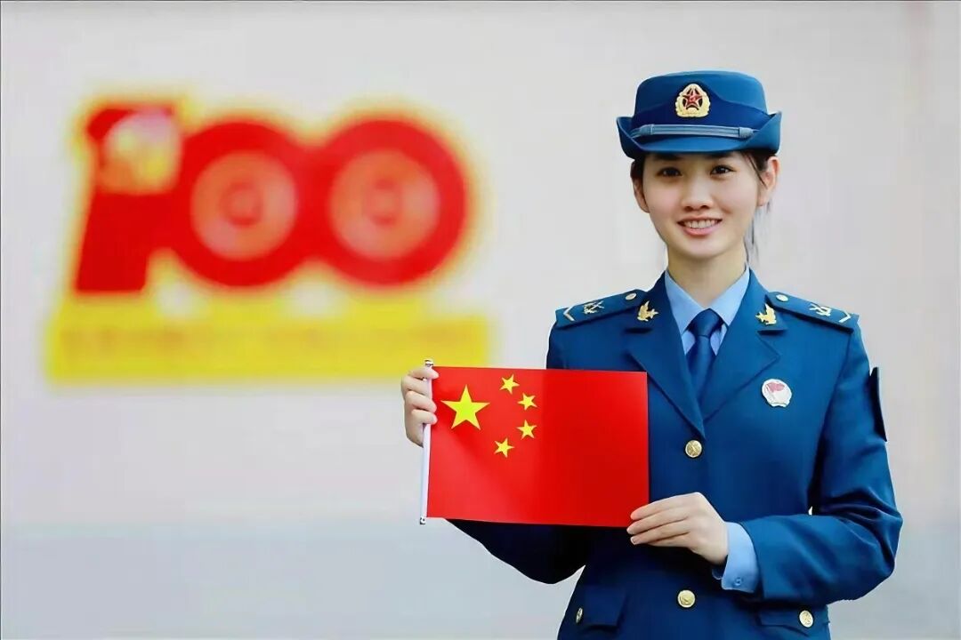 周佳敏.jpg