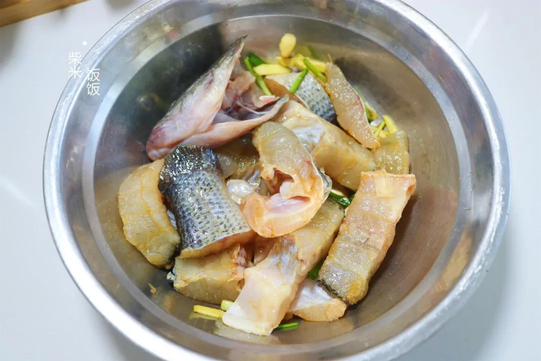 鲈鱼怎么处理
