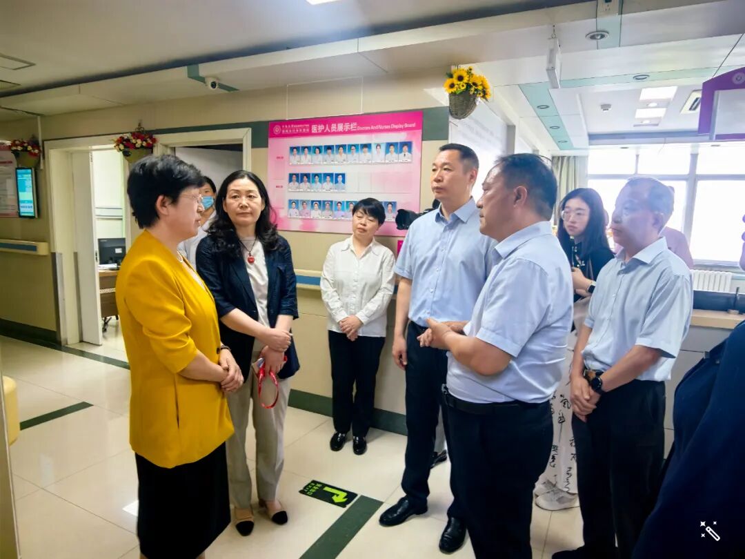 中国工程院院士乔杰莅临郑州市妇幼保健院调研，携手推进生…