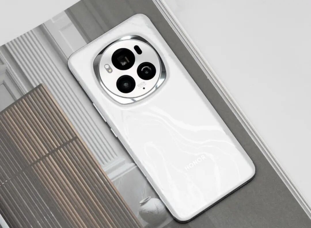 价格“雪崩”的4款手机，现在入手纯捡漏，还能再用四五年