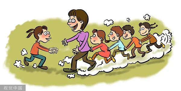 跳皮筋砸沙包跳房子一组回忆杀带你回味80后的课间10分钟