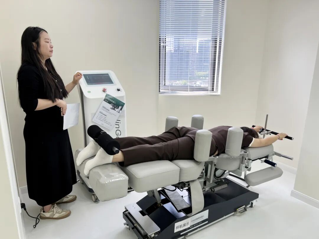 为什么医疗设备这么贵于重庆，“医”见未来 ｜ 首家尚孕智慧医疗产康体验中心开放暨品鉴会圆满举行_https://www.jmylbn.com_新闻资讯_第15张