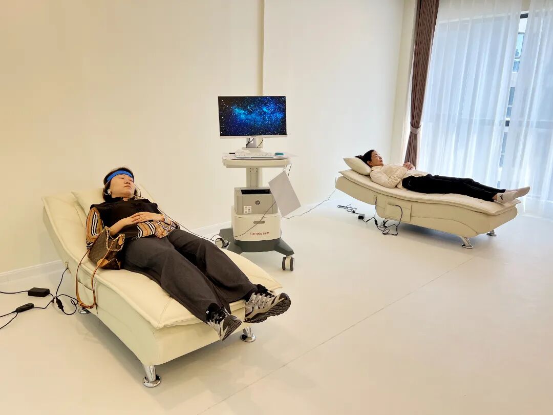 为什么医疗设备这么贵于重庆，“医”见未来 ｜ 首家尚孕智慧医疗产康体验中心开放暨品鉴会圆满举行_https://www.jmylbn.com_新闻资讯_第14张