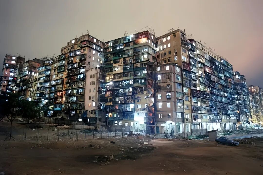 九龙城寨之围城罪恶之城香港的神秘堡垒