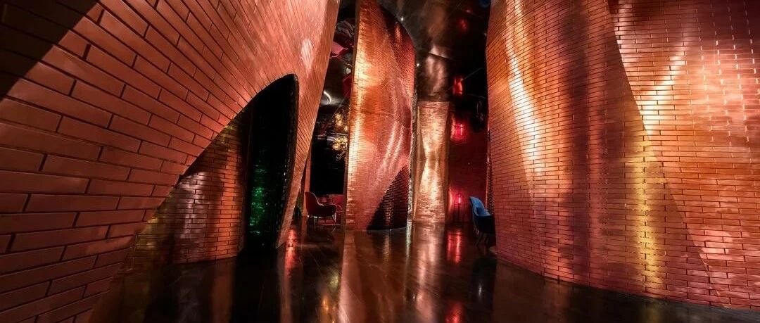 金属砖 · 材料界的赛博朋克 | 复古又未来