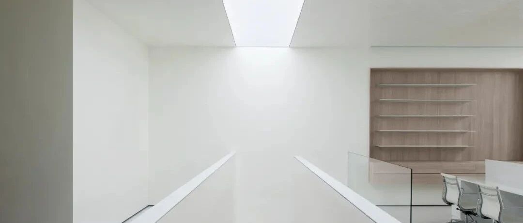光的艺术之作 | 重新定义办公空间