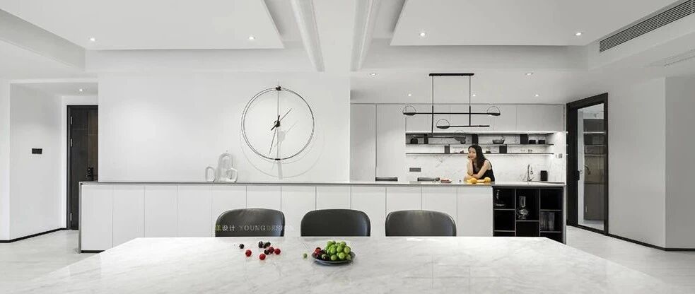 300㎡极简大平层，你敢这样装吗？