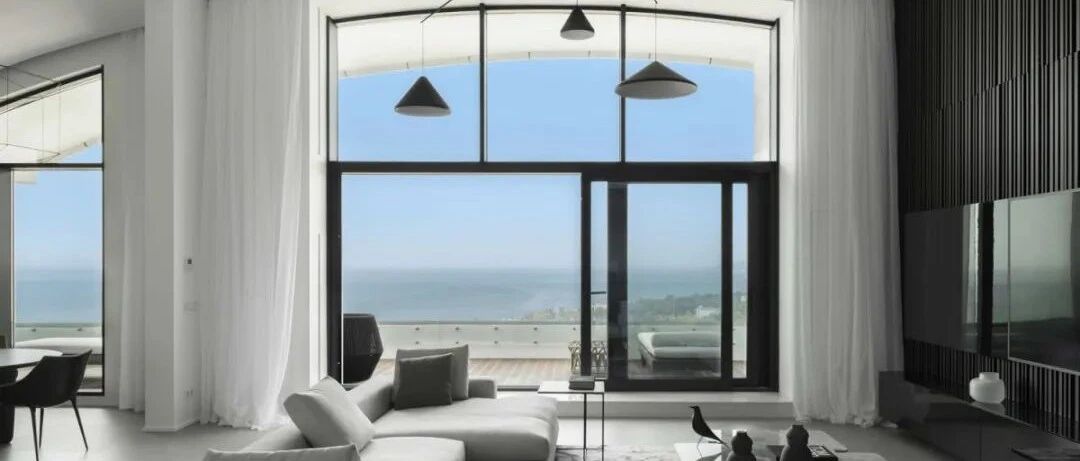 黑白极简顶层公寓，打造一流的低奢气场