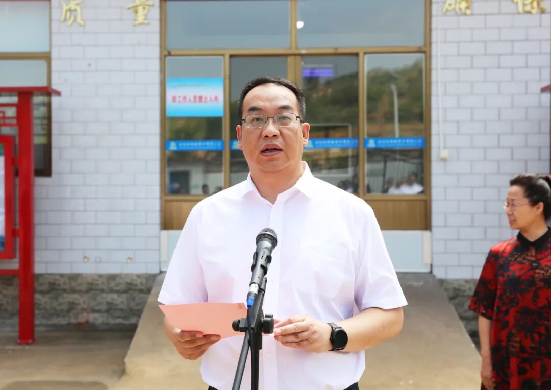 当前位置:>首页>保检要闻>袁大海表示,市检察院驻刘家庄村工作队用