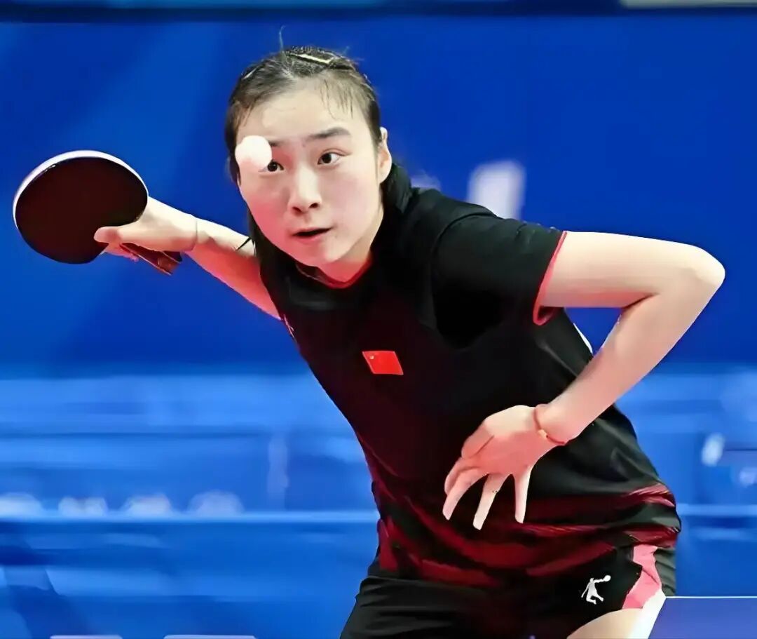 孙颖莎3-0朱思冰 晋级16强