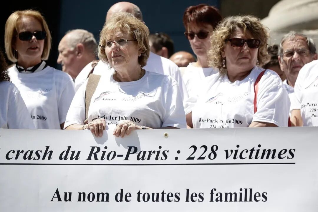 等了18年，法航终于判了！228条人命，美国人赔最多，差价太扎心 - 10