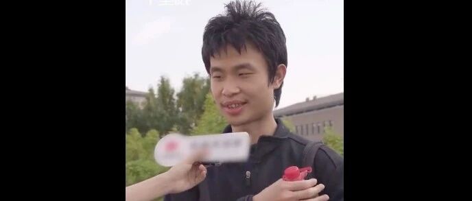 北大“最丑”数学老师爆红全网：哈佛为他打破百年校规，不愧是中国最传奇的天才！