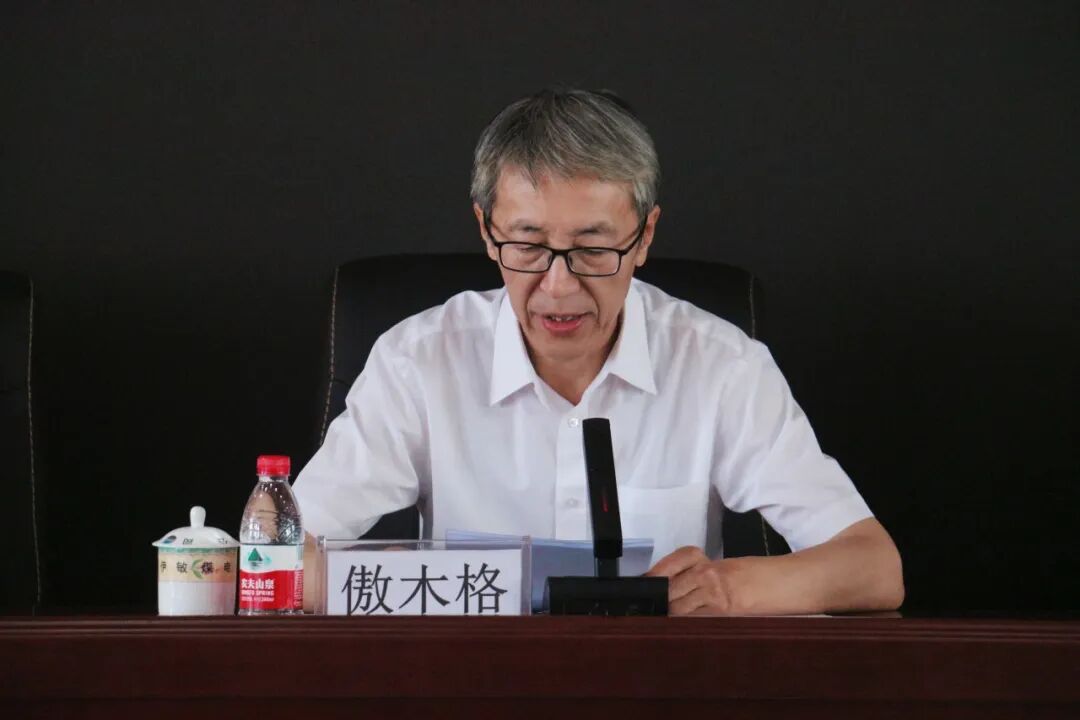 名家进企业·文艺大讲堂系列活动在华能伊敏煤电公司开展 第2张