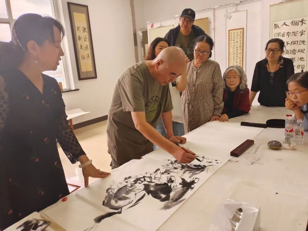 名家进企业·文艺大讲堂系列活动在华能伊敏煤电公司开展 第8张