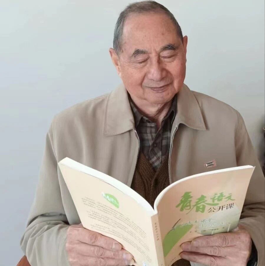 【青春语文公开课】甘其勋：“青春语文”正青春——“青春语文公开课”丛书读后