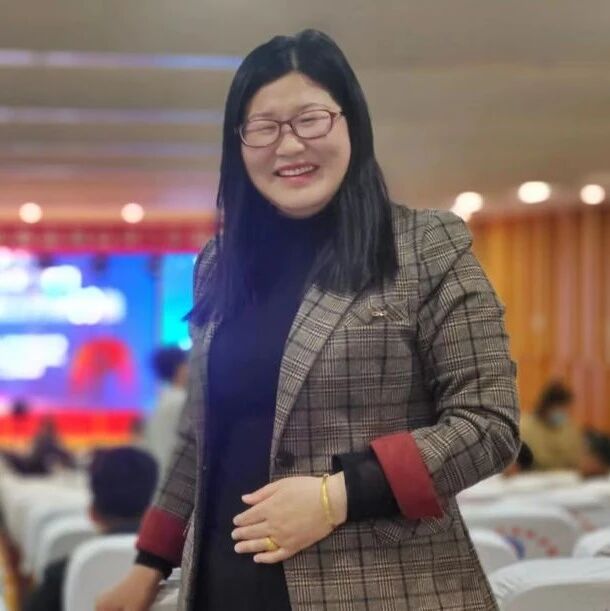 【年会征文】周莹：向青草更青处漫溯