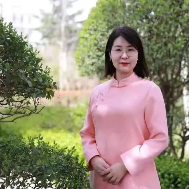 【青春语文·李娜娜专栏】破解鲁迅式抒情的密码——《记念刘和珍君》语用型教学设计