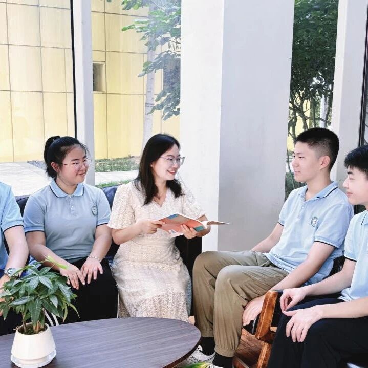 第3930季【青春课堂】钟文君：趣“变”千番奇想，明“辨”多般性情——《小圣施威降大圣》课堂实录