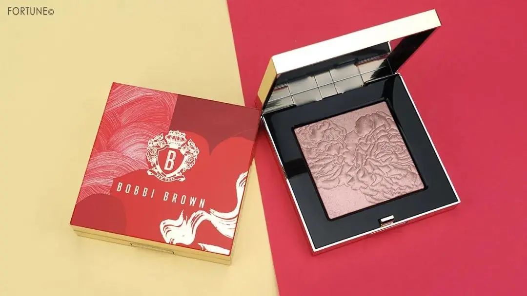 图案设计 | 除了红红火火,新年限定还能玩什么?-微信头条网 图案设计 | 除了红红火火,新年限定还能玩什么?